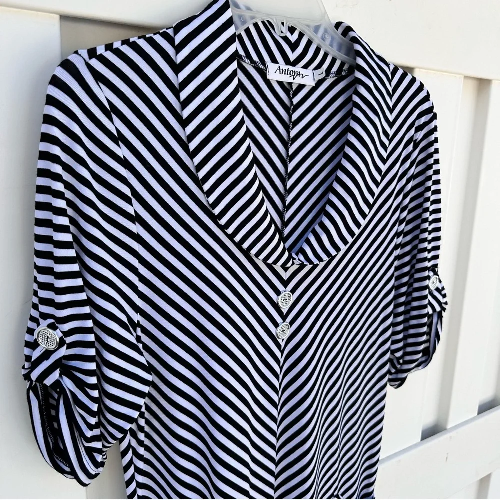 Antom Black Striped Chevron Tunic Blouse Shirt Top NWOT